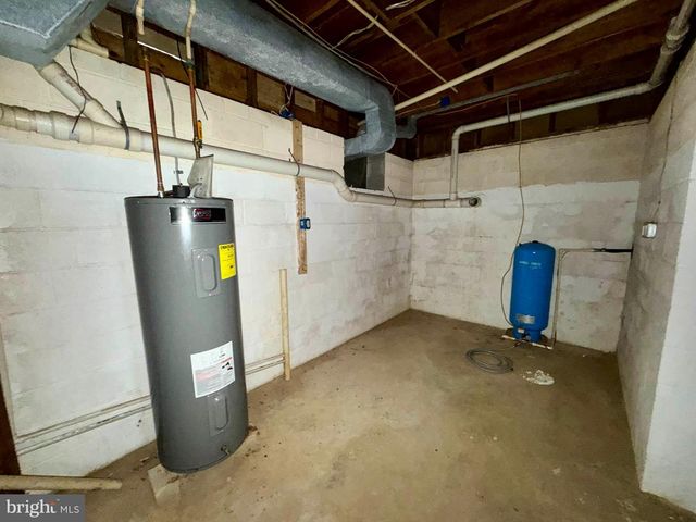 1020 ARUNDEL STATION RD, Millersville, MD 21108