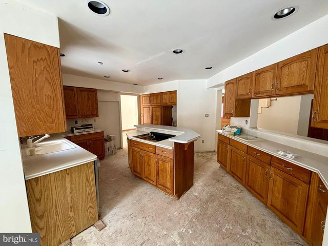 1020 ARUNDEL STATION RD, Millersville, MD 21108