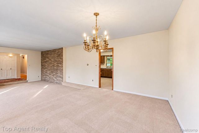 8269 Currie Road, Salem Township, MI 48168