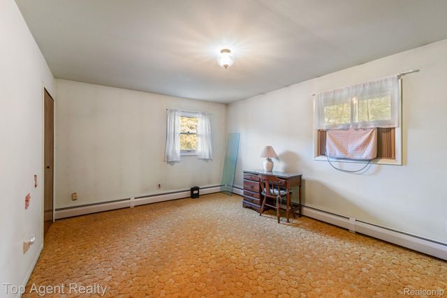 8269 Currie Road, Salem Township, MI 48168