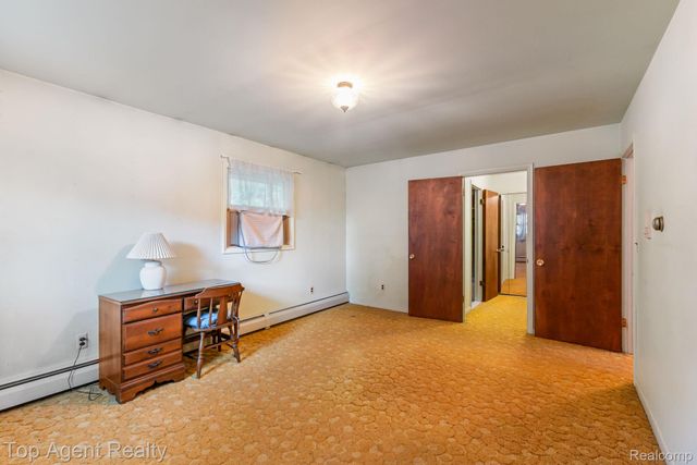 8269 Currie Road, Salem Township, MI 48168