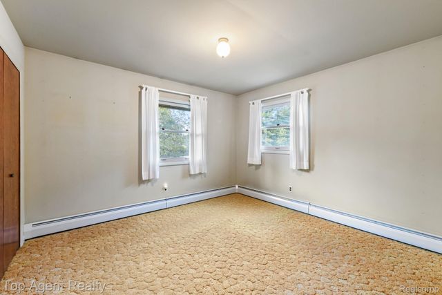 8269 Currie Road, Salem Township, MI 48168