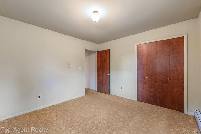 8269 Currie Road, Salem Township, MI 48168