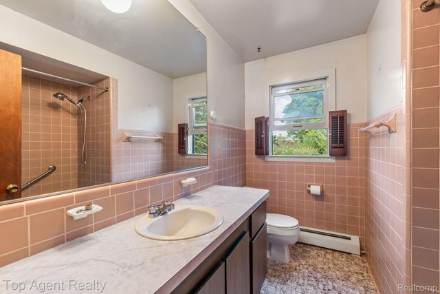 8269 Currie Road, Salem Township, MI 48168