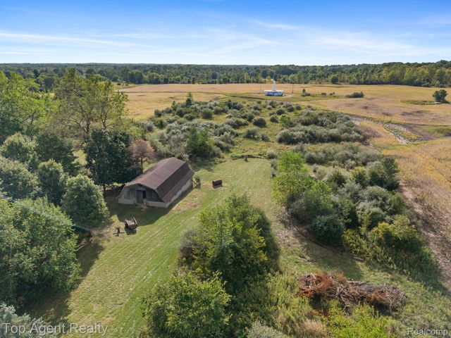 8269 Currie Road, Salem Township, MI 48168