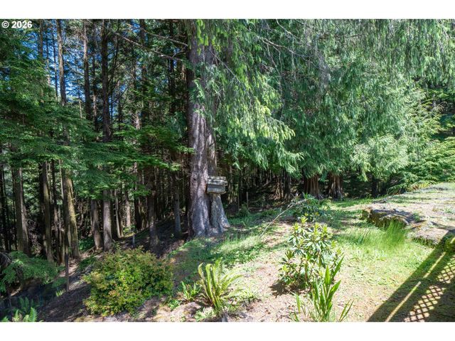 60 SEAGROVE Pl, Lincoln City, OR 97367