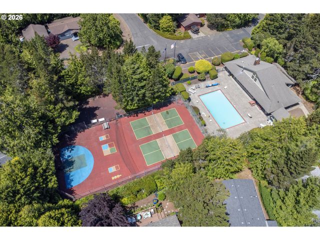 60 SEAGROVE Pl, Lincoln City, OR 97367
