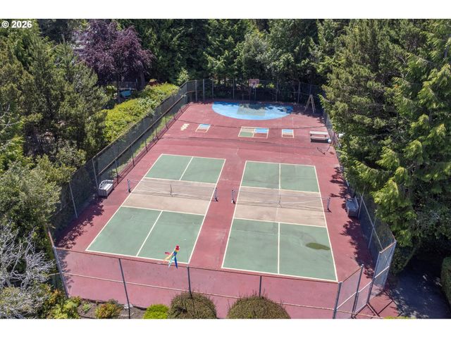 60 SEAGROVE Pl, Lincoln City, OR 97367