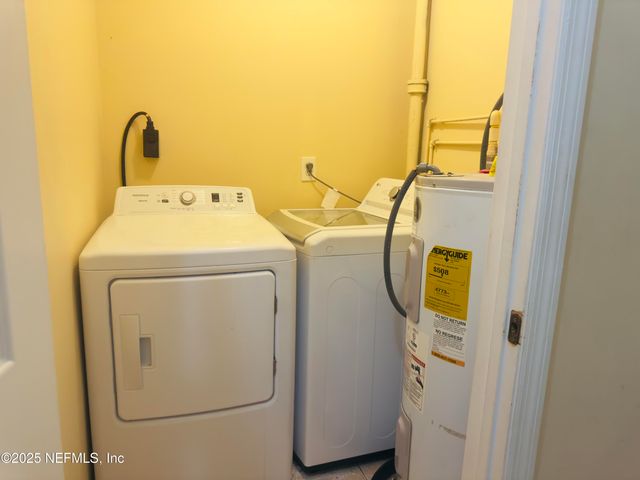 6241 AUTLAN Drive, Jacksonville, FL 32210