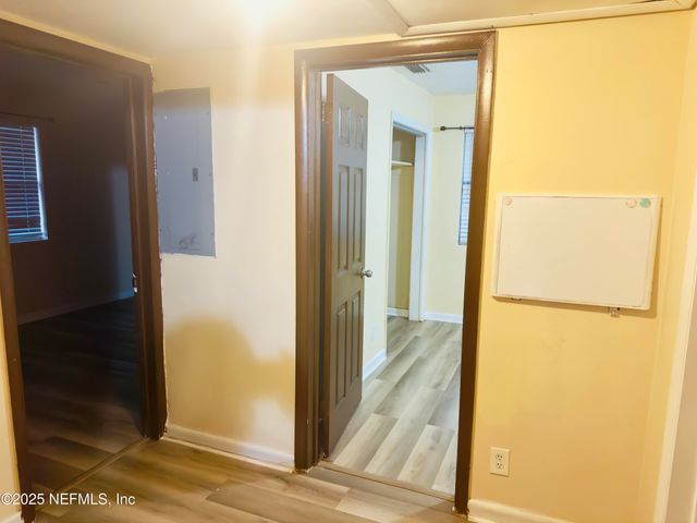 6241 AUTLAN Drive, Jacksonville, FL 32210