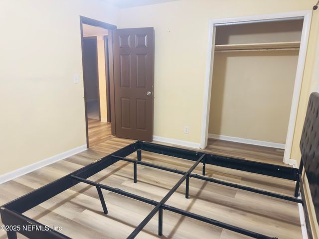 6241 AUTLAN Drive, Jacksonville, FL 32210