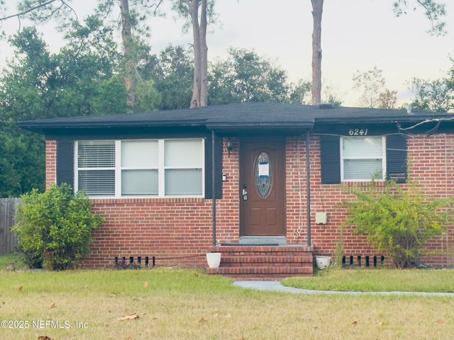 6241 AUTLAN Drive, Jacksonville, FL 32210
