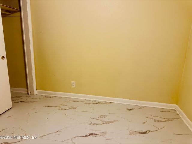 6241 AUTLAN Drive, Jacksonville, FL 32210