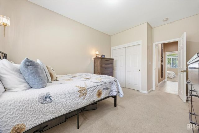 12513 Great Country Drive, Bakersfield, CA 93312