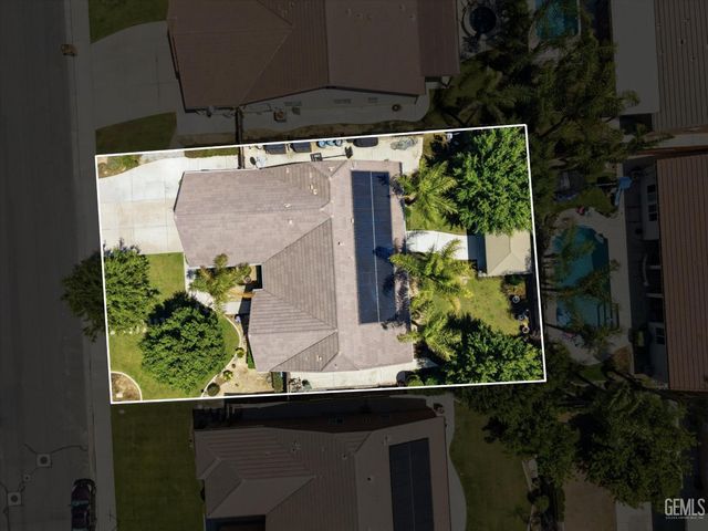 12513 Great Country Drive, Bakersfield, CA 93312