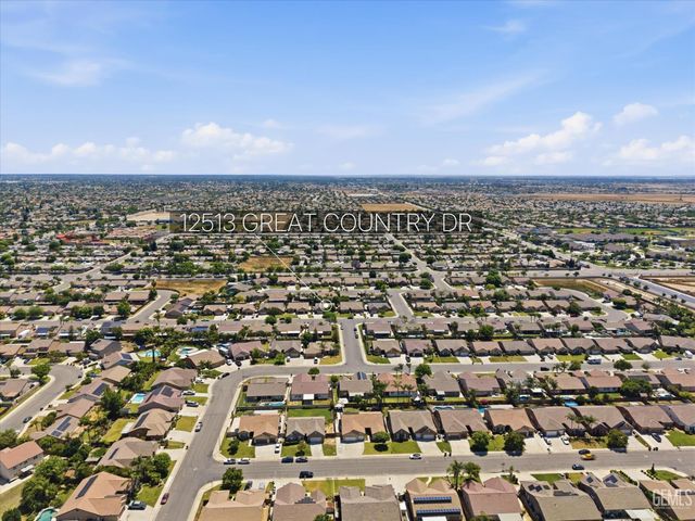 12513 Great Country Drive, Bakersfield, CA 93312