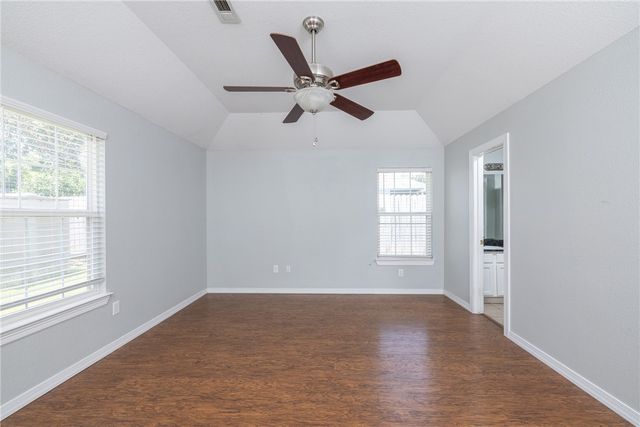 4277 E Lawndale Drive, Fayetteville, AR 72701