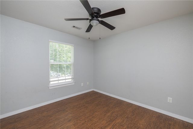 4277 E Lawndale Drive, Fayetteville, AR 72701