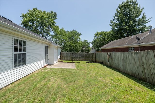 4277 E Lawndale Drive, Fayetteville, AR 72701