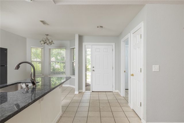 4277 E Lawndale Drive, Fayetteville, AR 72701