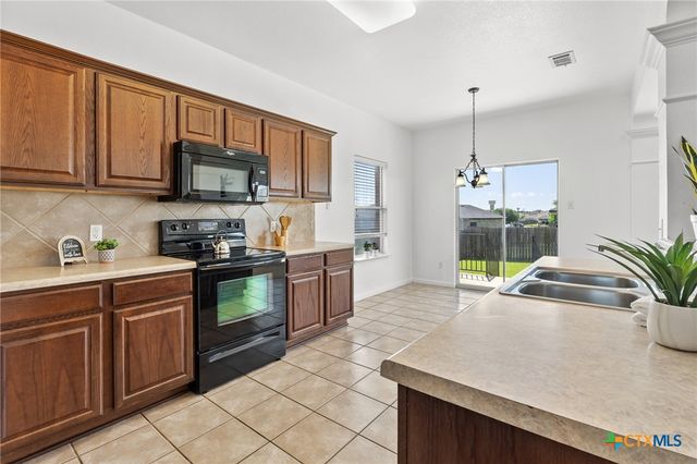 6309 Bridgewood Drive, Killeen, TX 76549