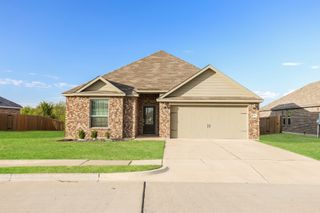1436 Mackinac Drive, Crowley, TX 76036