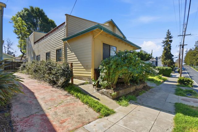 3918 High Street, Oakland, CA 94619