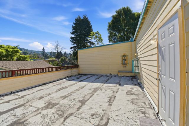 3918 High Street, Oakland, CA 94619