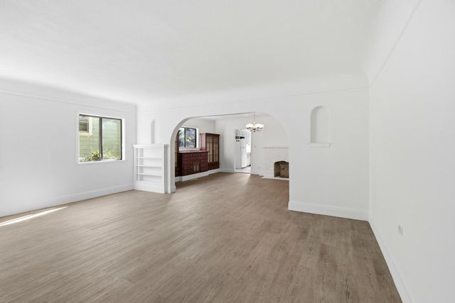 3918 High Street, Oakland, CA 94619