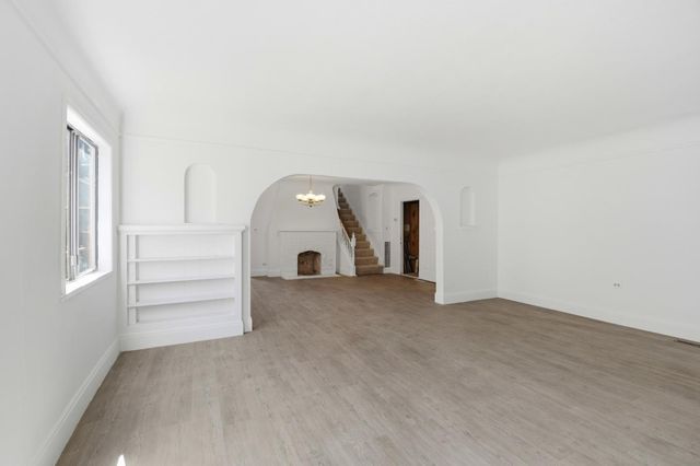 3918 High Street, Oakland, CA 94619