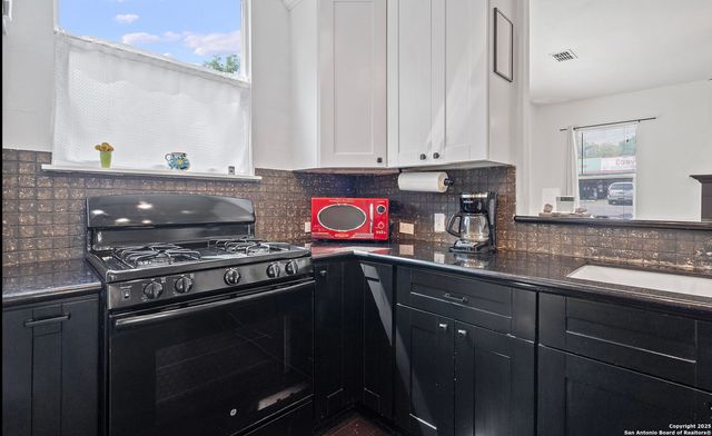 508 Blanco, San Antonio, TX 78212
