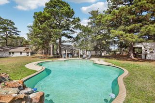 105 Daisy LN, Bastrop, TX 78602