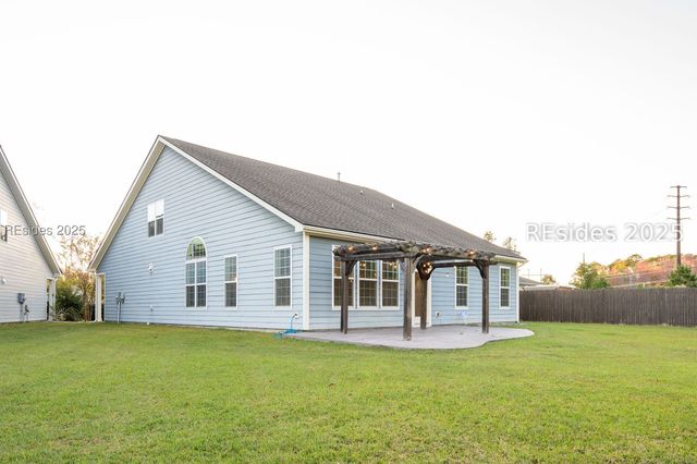 226 Old Post Cir, Bluffton, SC 29910