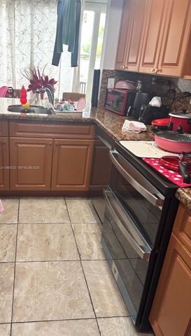 9441 SW 4th St 111, Miami, FL 33174