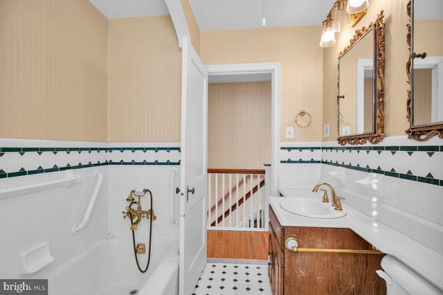 3131 TEESDALE ST, Philadelphia, PA 19152