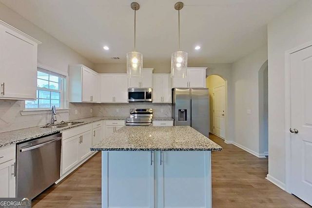 309 Sapwood Way, Hinesville, GA 31313