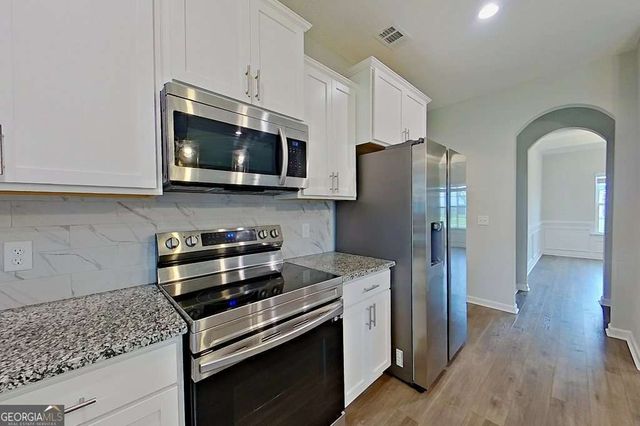 309 Sapwood Way, Hinesville, GA 31313