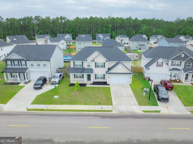 309 Sapwood Way, Hinesville, GA 31313