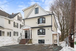 85 Lowell Ave 85, Watertown, MA 02472