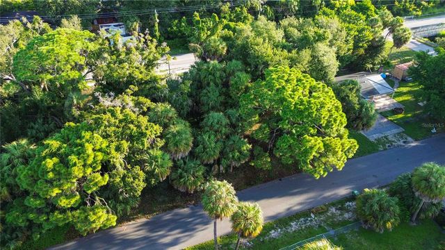 MYRTLE AVENUE, Sarasota, FL 34234