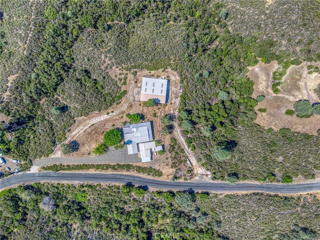 Image 12 of property listing at 7435 Live Oak Drive, Kelseyville, CA 95451