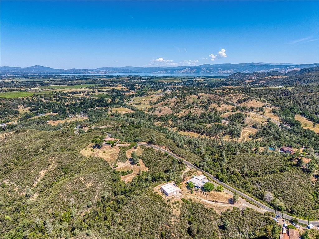 Image 14 of property listing at 7435 Live Oak Drive, Kelseyville, CA 95451