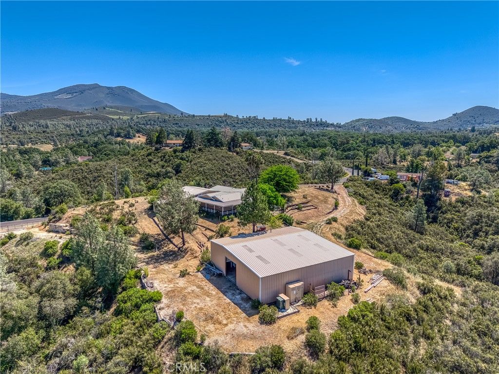 Image 17 of property listing at 7435 Live Oak Drive, Kelseyville, CA 95451