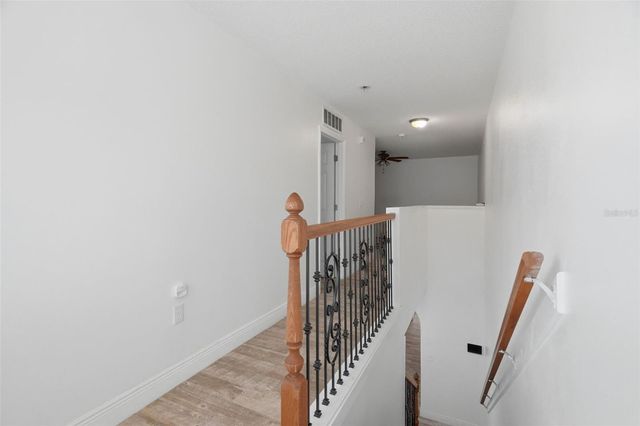 4604 ASHBURN SQUARE DRIVE, Tampa, FL 33610