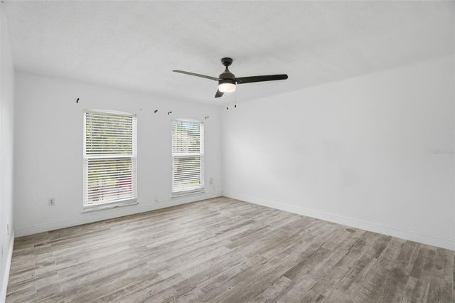 4604 ASHBURN SQUARE DRIVE, Tampa, FL 33610
