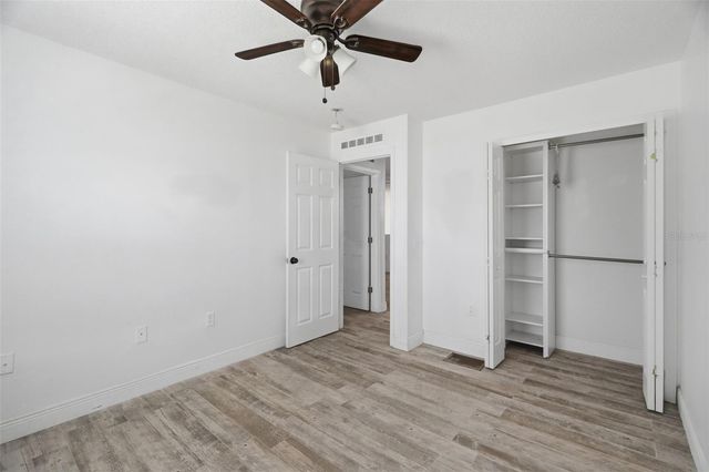 4604 ASHBURN SQUARE DRIVE, Tampa, FL 33610