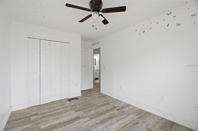 4604 ASHBURN SQUARE DRIVE, Tampa, FL 33610