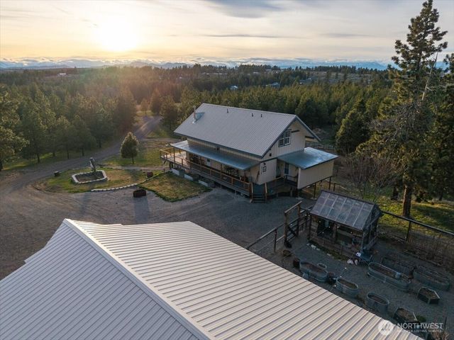 300 Sunset Way, East Wenatchee, WA 98802