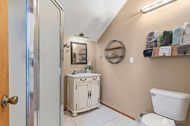 300 Sunset Way, East Wenatchee, WA 98802