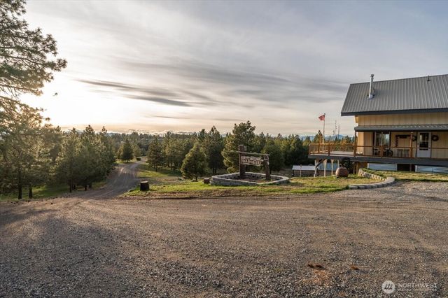 300 Sunset Way, East Wenatchee, WA 98802